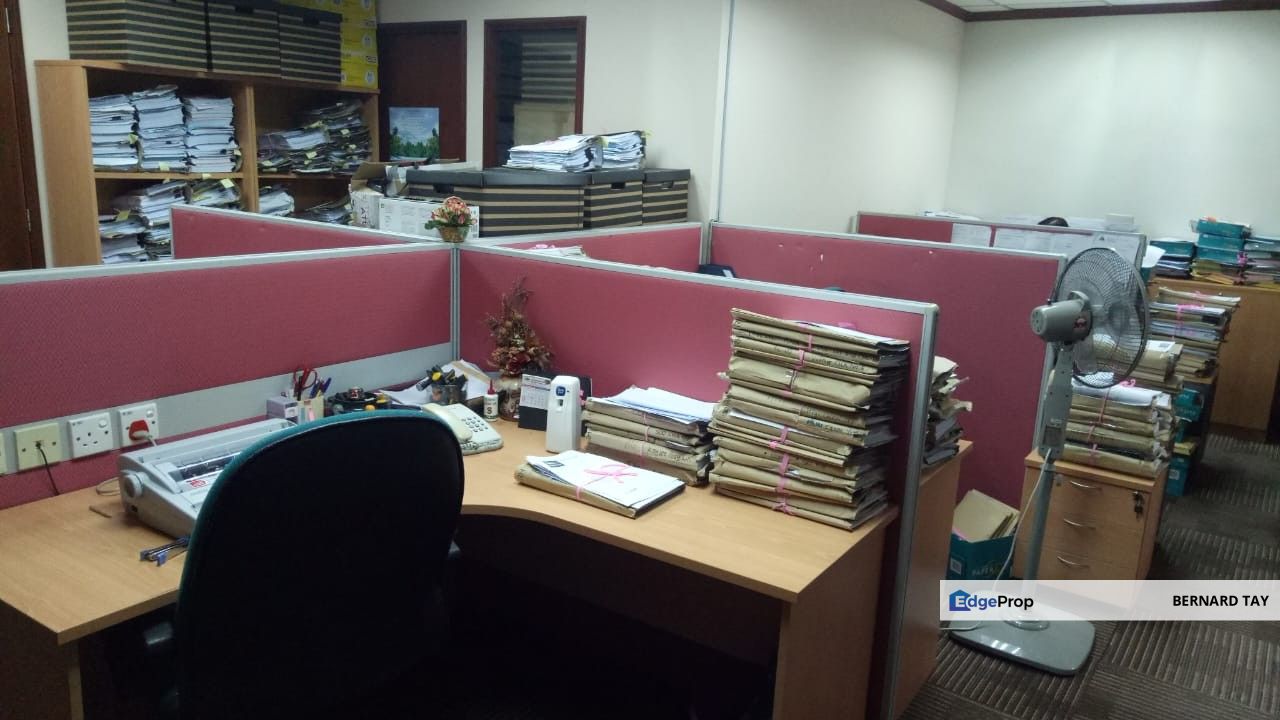 Fully Furnished Office Space LRT MRT Wisma UOA 2 KL City Centre Jalan Pinang KLCC Kuala Lumpur For Sale, Kuala Lumpur, KL City