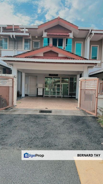 Double Storey house Bandar Seri Putra, Bangi For Sale, Selangor, Bangi