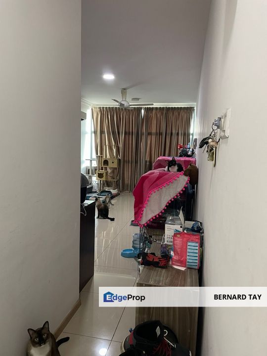 Studio 1 Room Condo LRT Vista Alam SOHO, Seksyen 14 Shah Alam For Sale, Selangor, Shah Alam