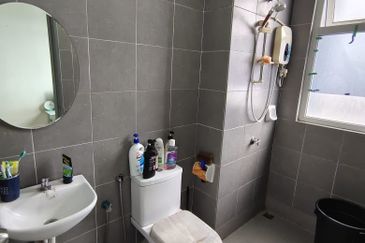 V Residensi 2 Shah Alam