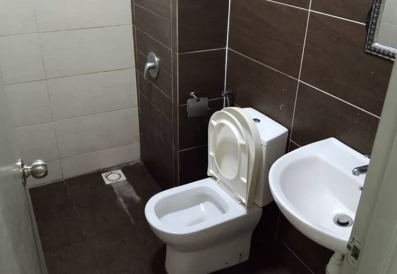 Green Park Residence Condominium