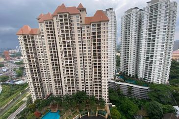 Royal Domain Sri Putramas II