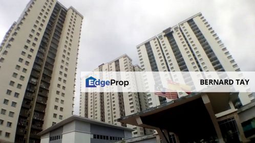 Freehold Apartment Renovated 3 Rooms Condo Aman Heights Condominium Taman Bukit Serdang Seri Kembangan For Sale, Selangor, Seri Kembangan