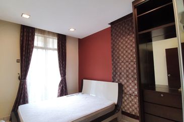 Perdana View Condominium