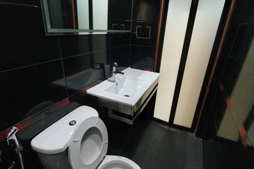 Perdana View Condominium