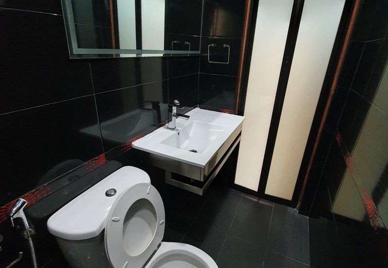 Perdana View Condominium