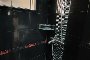 Perdana View Condominium