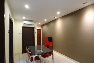 Perdana View Condominium