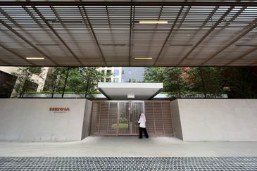 Henna Residence @ The Quartz