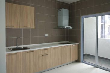 Aurora Residence @ Lake Side City