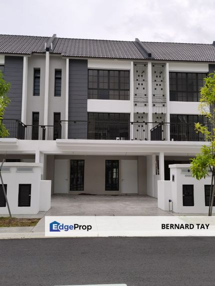 Freehold Double Storey House Townhouse Monet Garden Bandar Sunsuria City Sepang For Sale, Selangor, Sepang