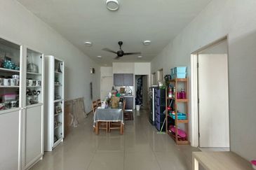 Vista Alam Serviced Apartment