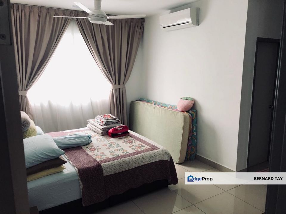 Freehold Renovated Apartment 3 Rooms Condo V Residensi 2 Seksyen 22 Shah Alam For Sale, Selangor, Shah Alam