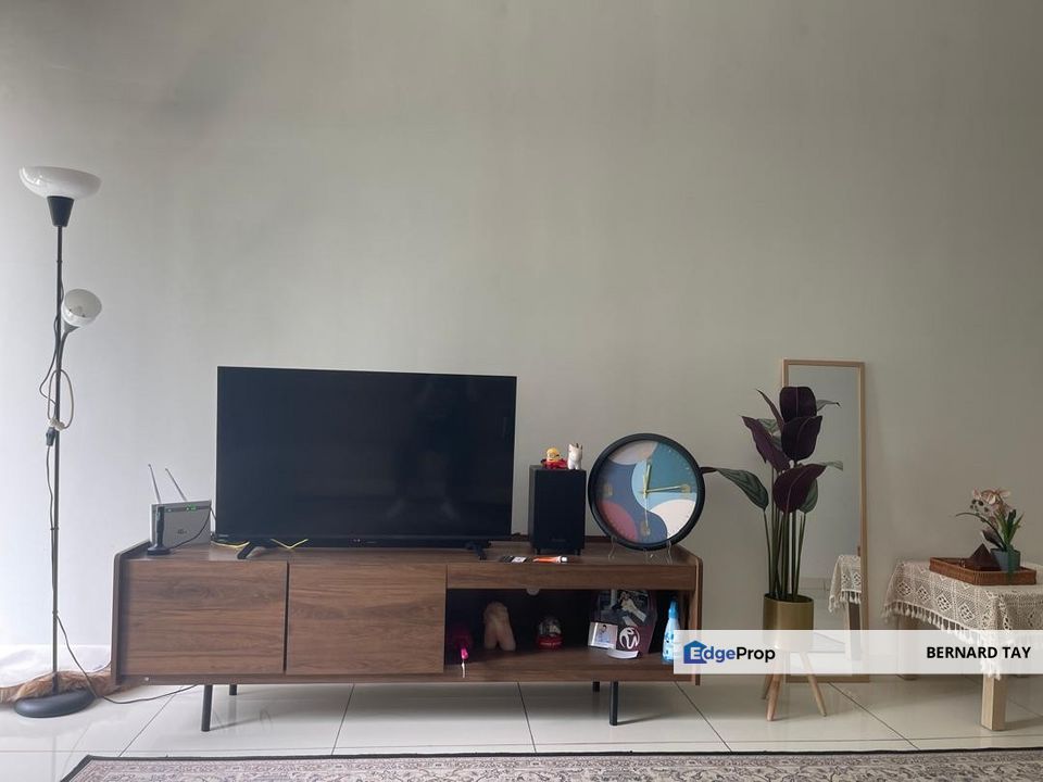 Freehold 3 Rooms Condo City of Green Seri Kembangan Bukit Jalil For Sale, Selangor, Seri Kembangan