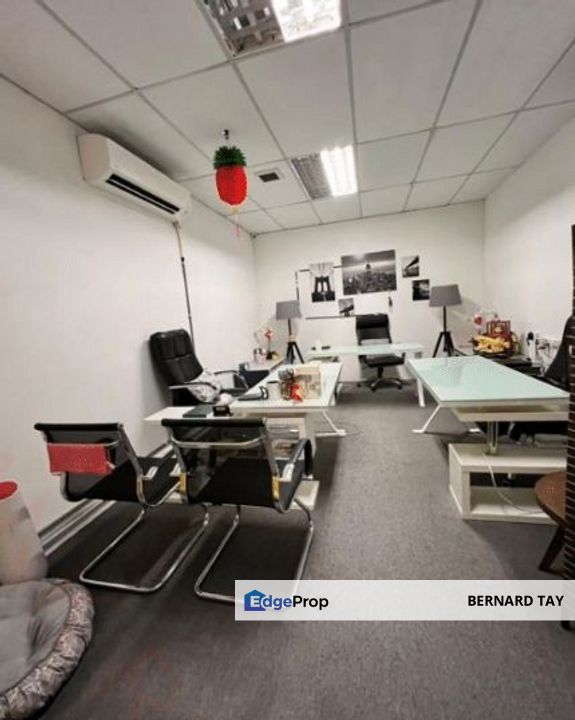 Renovated Partially Furnished Office Space SetiaWalk Pusat Bandar Puchong For Rent, Selangor, Puchong