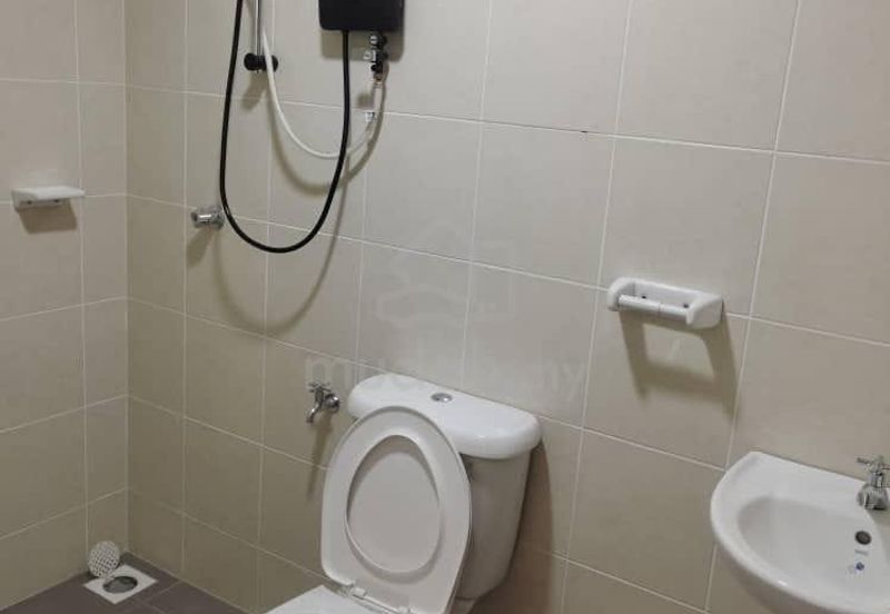 Freehold 3 Rooms Apartment Pangsapuri Selangorku Baiduri Jaya Semenyih For Sale