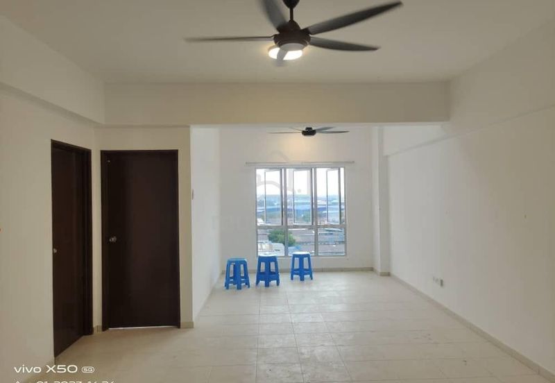Freehold 3 Rooms Apartment Pangsapuri Selangorku Baiduri Jaya Semenyih For Sale