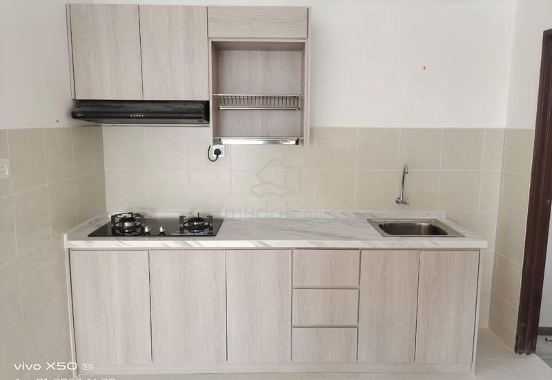 Freehold 3 Rooms Apartment Pangsapuri Selangorku Baiduri Jaya Semenyih For Sale