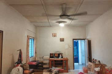 Freehold Apartment Puchong Utama Court 1 Bandar Bukit Puchong For Sale