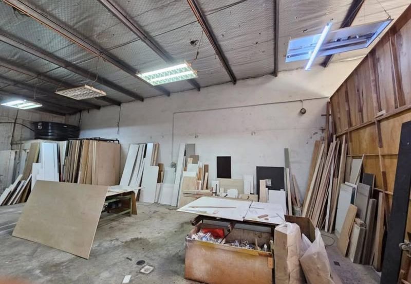 Freehold Corner Lot Single Storey Shop Factory Warehouse Taman Jaya Semenyih For Sale