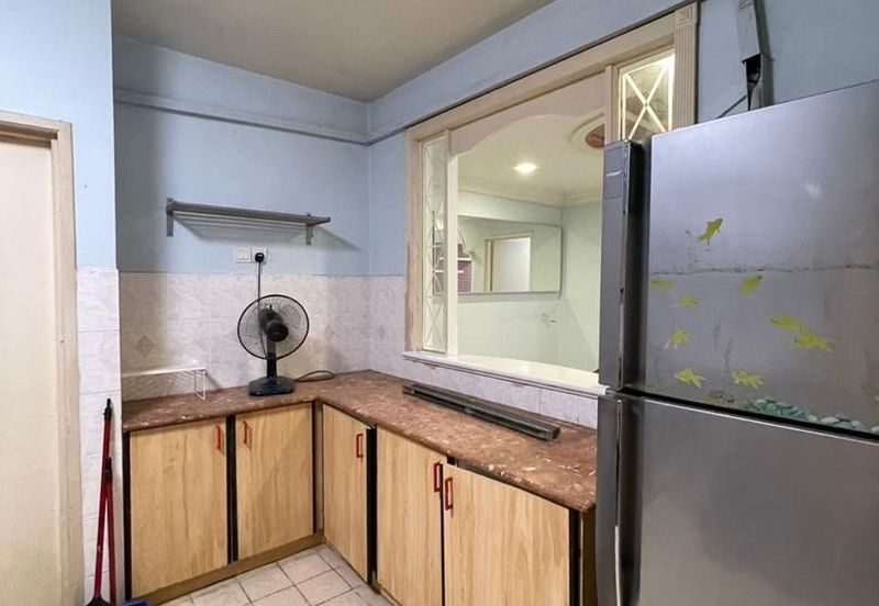 Freehold Renovated 3 Rooms Condo MRT Sri Intan 2 Jalan Ipoh Kuala Lumpur For Sale