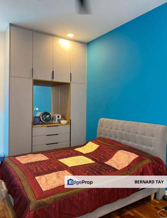 Freehold Renovated 3 Storey Semi D 1080 Residences Kajang For Sale, Selangor, Kajang