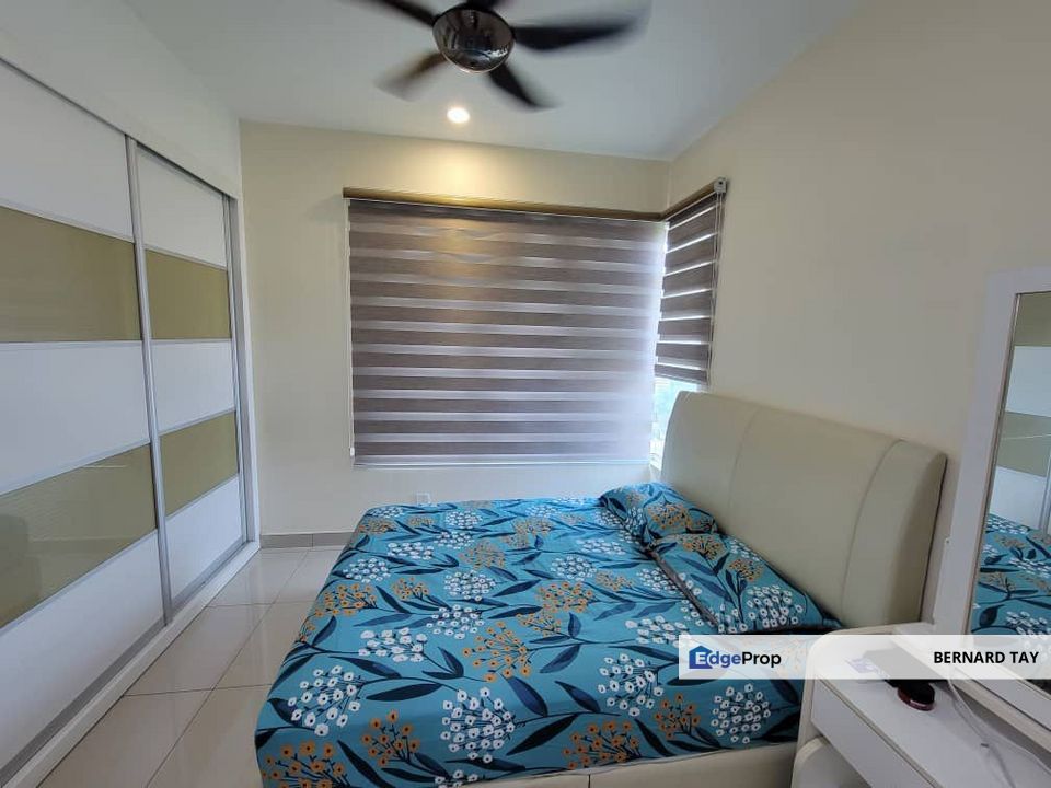 Partially Furnished 3 Rooms Condo MRT La Thea Residences 16 Sierra Puchong South For Sale, Selangor, Puchong South