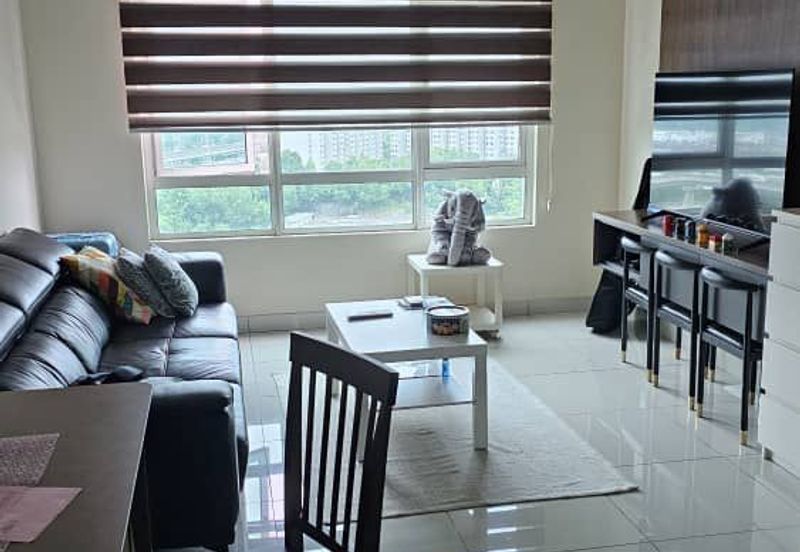 La Thea Residences @ 16 Sierra