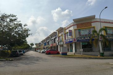 Subang Pelangi