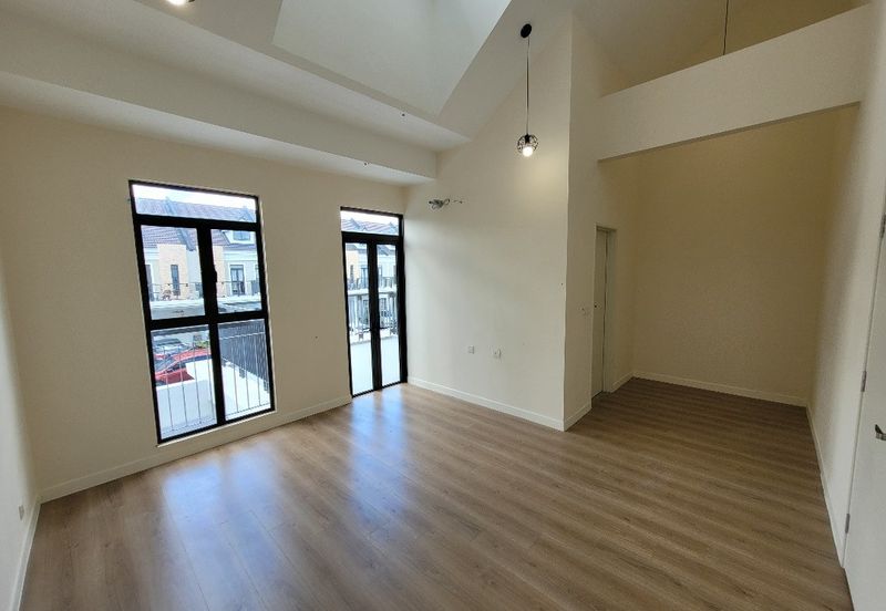 Monet Springtime @ Sunsuria City