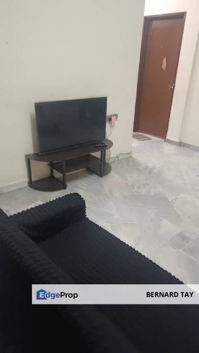 Freehold Apartment 3 Rooms LRT Subang Perdana Goodyear Court 9 USJ Subang Jaya For Sale, Selangor, USJ
