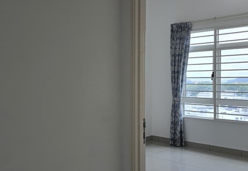 La Thea Residences @ 16 Sierra