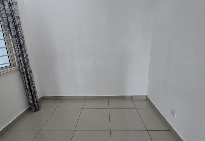 La Thea Residences @ 16 Sierra