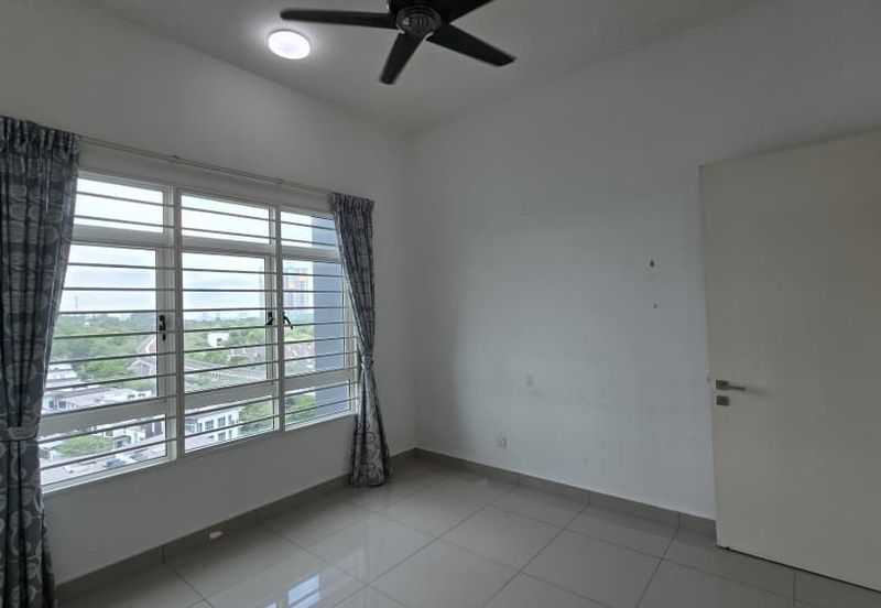 La Thea Residences @ 16 Sierra