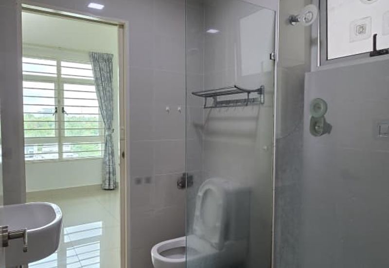 La Thea Residences @ 16 Sierra