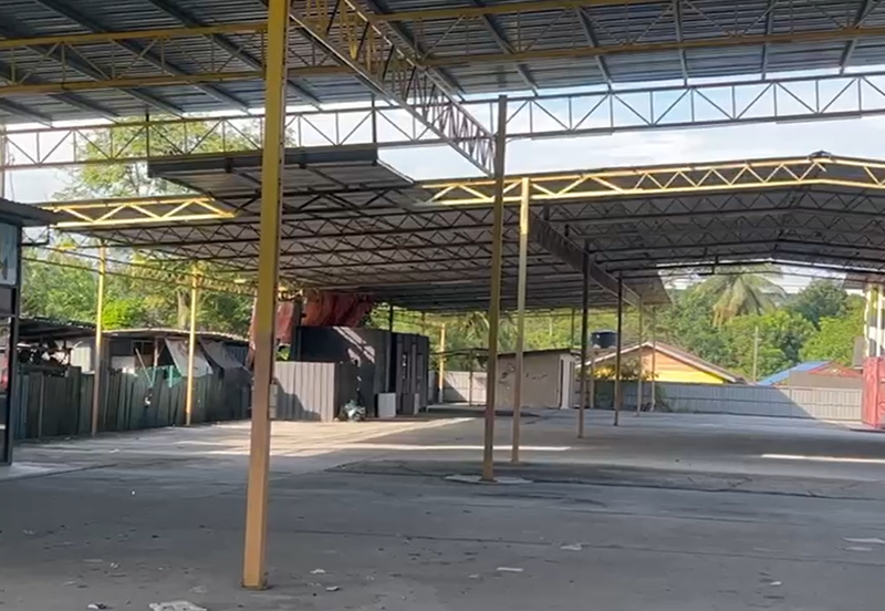 Commercial Land Main Road Frontage Batu 13 Jalan Cheras Kajang For Rent