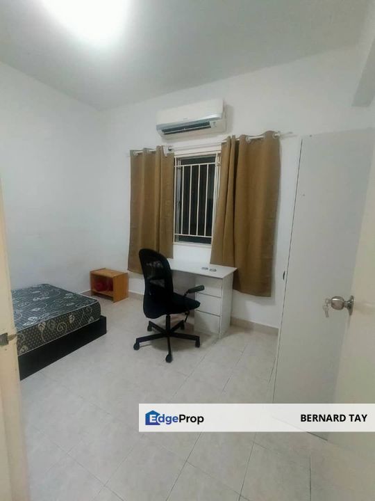 Freehold Condo 4 Rooms LRT D'Aman Ria Ara Damansara Petaling Jaya For Sale, Selangor, Ara Damansara