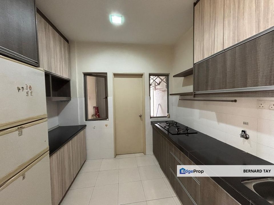 Renovated Partially Furnished 3 Rooms Condo 1 Petaling Residences Sungai Besi Sri Petaling For Sale, Kuala Lumpur, Sungai Besi