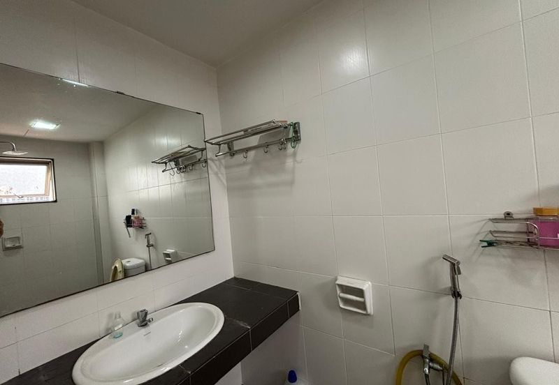 1 Petaling Residences and Commerz