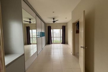 1 Petaling Residences and Commerz