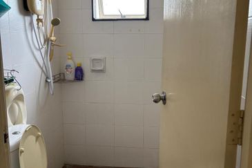 1 Petaling Residences and Commerz