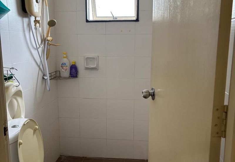 1 Petaling Residences and Commerz