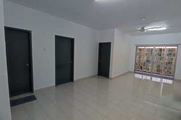 Puteri Bayu Apartment