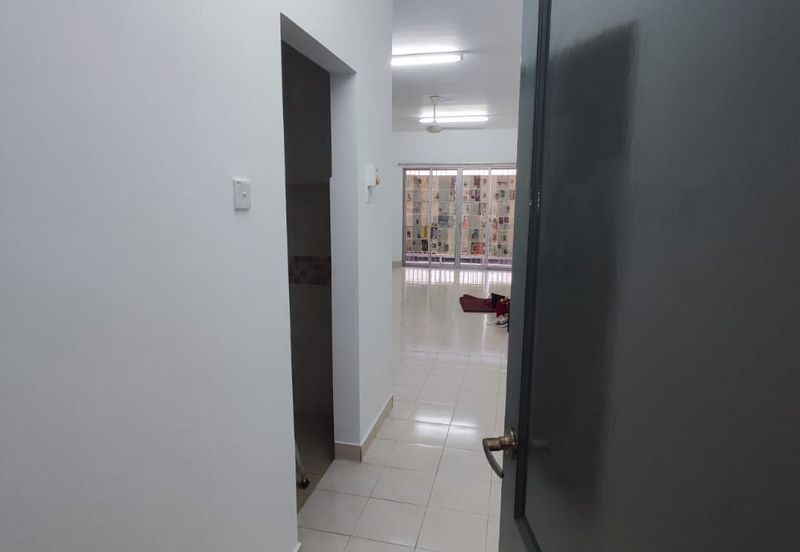 Puteri Bayu Apartment