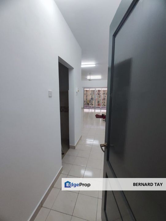 Freehold 3 Rooms Apartment Puteri Bayu Apartment Bandar Puteri Puchong For Sale, Selangor, Bandar Puteri Puchong