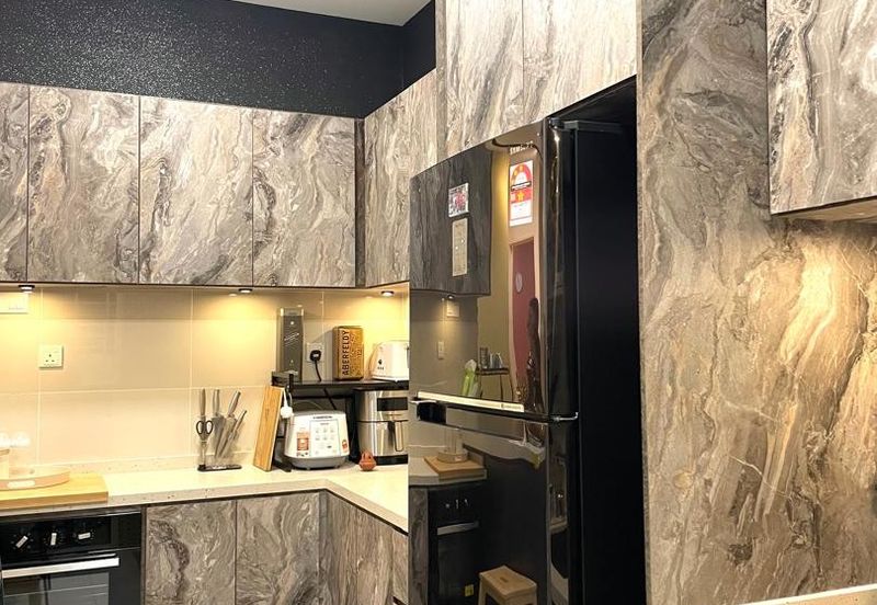 La Thea Residences @ 16 Sierra