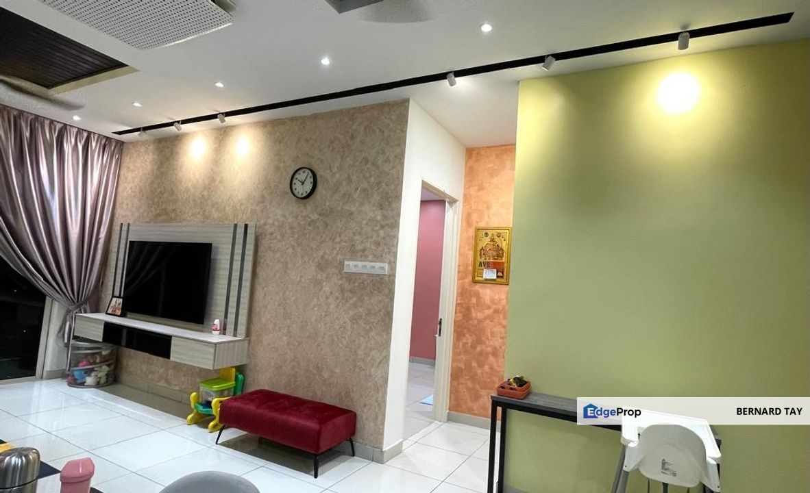 Fully Furnished Renovated 3 Rooms Condo MRT La Thea Residences 16 Sierra Puchong South For Rent, Selangor, Puchong South