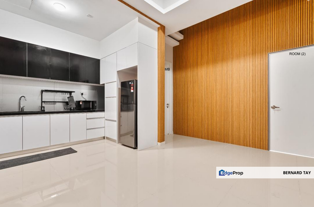 Renovated 3 Rooms Condo LRT MRT The Azure Residences Paradigm Mall Kelana Jaya Petaling Jaya For Sale, Selangor, Kelana Jaya