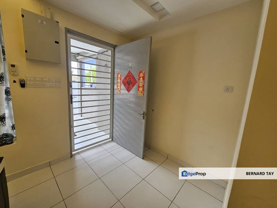 Freehold Double Storey Terrace House Camellia Residence Bandar Tasik Kesuma Semenyih For Sale, Selangor, Semenyih