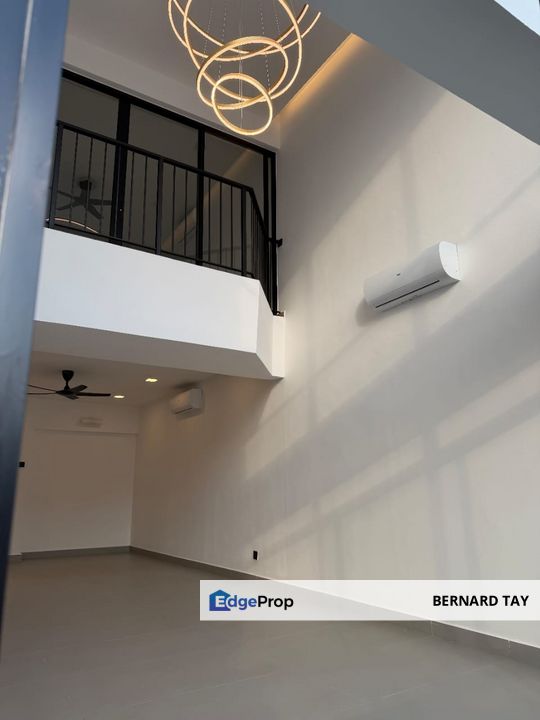 Freehold Duplex Condo LRT D'Aman Crimson Ara Damansara Petaling Jaya For Sale, Selangor, Ara Damansara